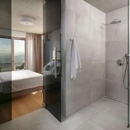 Saturea Comfortable Holiday *